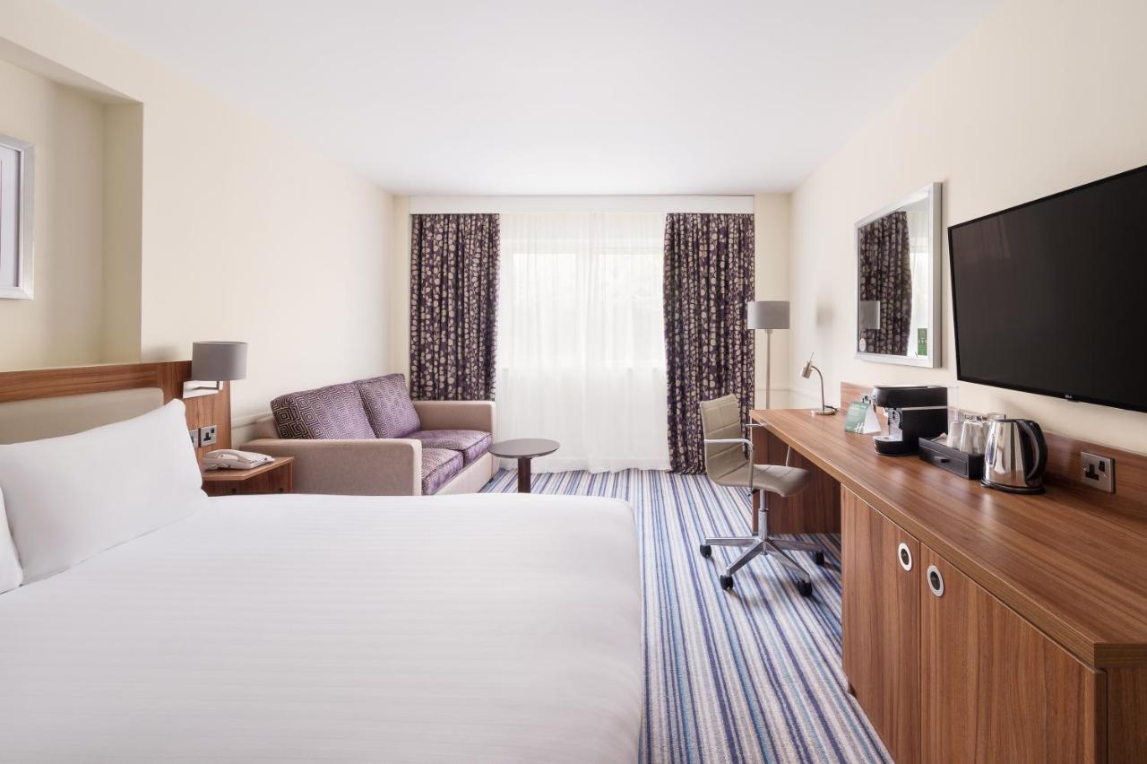 Holiday Inn Rochester-Chatham By Ihg Exterior photo