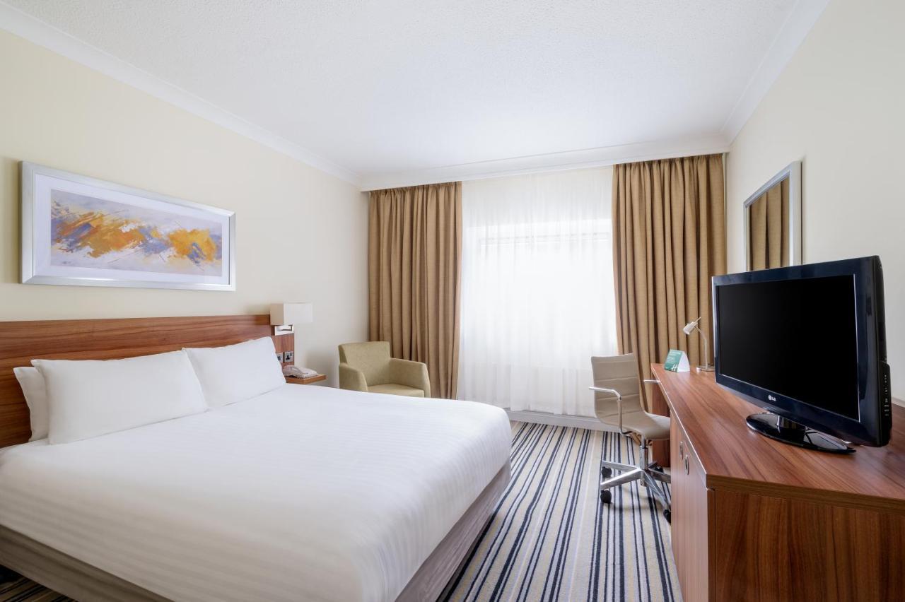 Holiday Inn Rochester-Chatham By Ihg Exterior photo